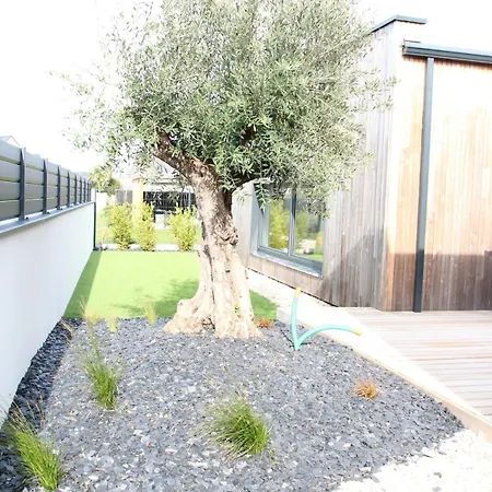 Wax - Pool & Surf Villa *
